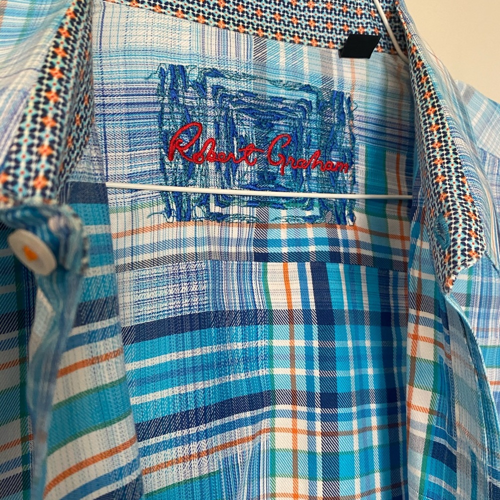Robert Graham men’s shirt